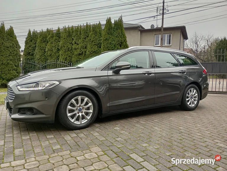 Grafitowy Używany 2016 Ford Mondeo Kombi | 42 800 zł (Drogi) - Obraz 1/4