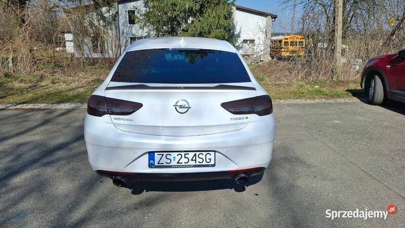 Używany Opel Insignia Sport 170 KM (125 kW) 2017