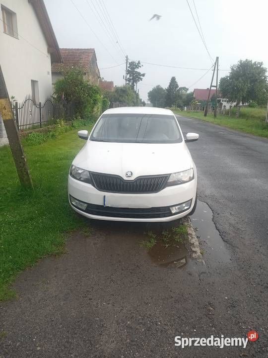 Używany 2014 Skoda Rapid | 17 000 zł (Super Cena) - Obraz 1/4