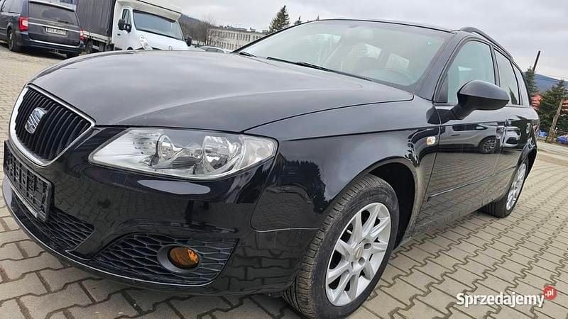 Czarny Używany 2010 Seat Exeo Kombi | 21 500 zł (Uczciwa cena) - Obraz 1/4
