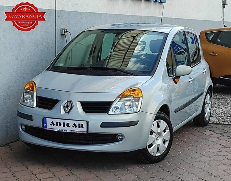 Srebrny (metalik) Używany 2006 Renault Modus Minivan | 9400 zł (Uczciwa cena) - Obraz 1/4
