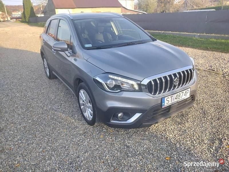 Srebrny Używany 2019 Suzuki SX4 S-Cross SUV | 62 500 zł (Uczciwa cena) - Obraz 1/4