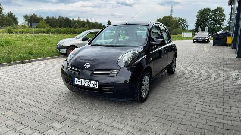 Czarny (metalik) Używany 2005 Nissan Micra Hatchback | 8500 zł (Uczciwa cena) - Obraz 1/4