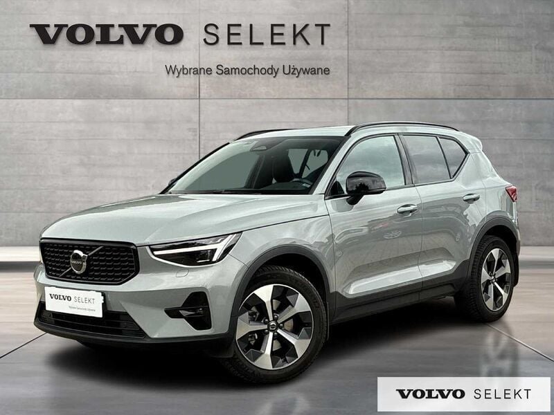 Szary Używany 2024 Volvo XC40 SUV | 179 900 zł (Uczciwa cena) - Obraz 1/3
