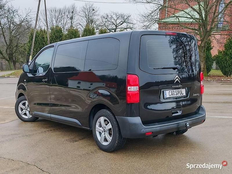 Używany Citroën Jumpy 2017 Czarny Minivan