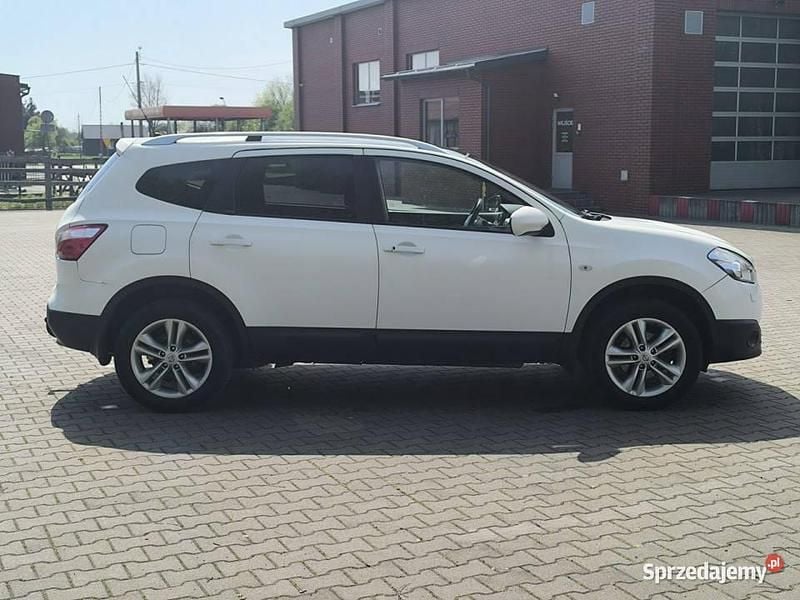 Używany Nissan Qashqai +2 Tekna 141 KM (103 kW) 2011 Biały SUV