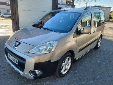 Beżowy Używany 2009 Peugeot Partner Minivan | 11 900 zł (Uczciwa cena) - Obraz 1/4