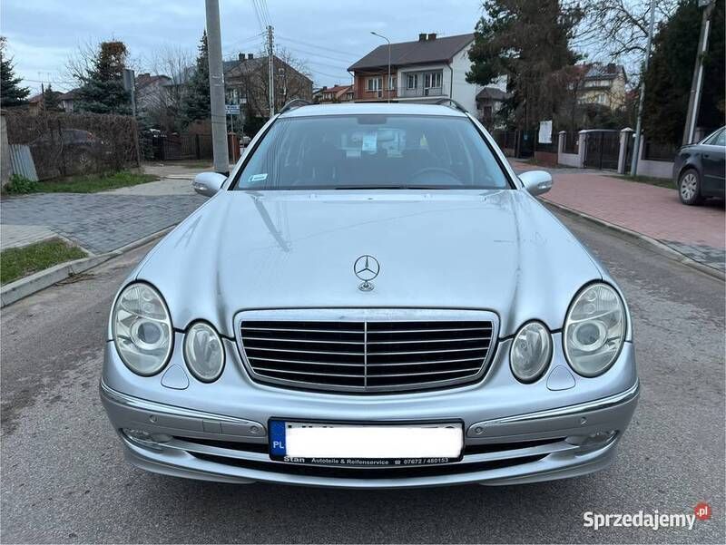 Używany 2004 Mercedes E320 | 14 900 zł - Obraz 1/4