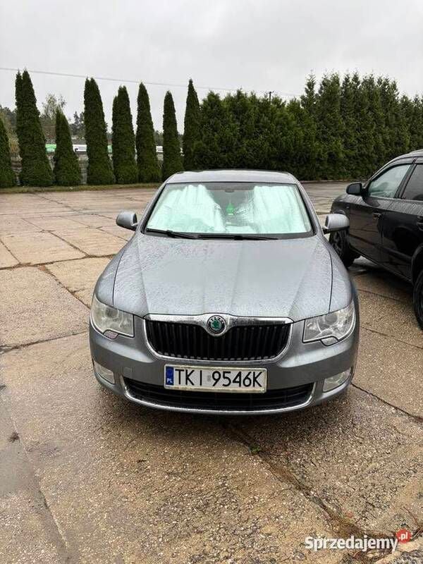 Używany 2011 Skoda Superb | 29 900 zł (Drogi) - Obraz 1/4