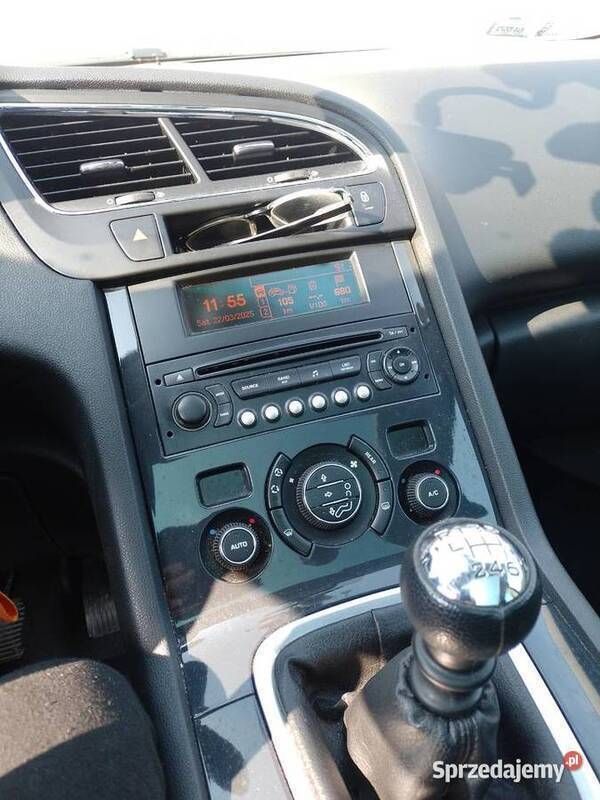 Używany 2010 Peugeot 5008 Minivan | 19 500 zł (Drogi) - Obraz 1/4