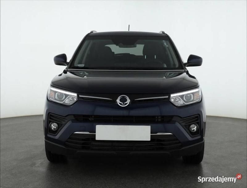 Niebieski Używany 2021 Ssangyong (KGM) Tivoli SUV | 55 999 zł (Super Cena) - Obraz 1/4