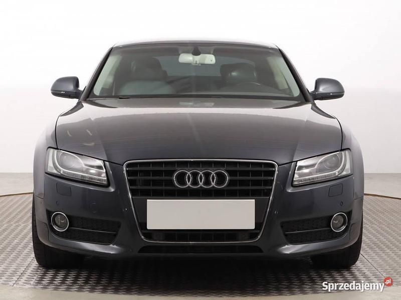 Szary Używany 2008 Audi A5 Coupe | 26 899 zł (Uczciwa cena) - Obraz 1/4