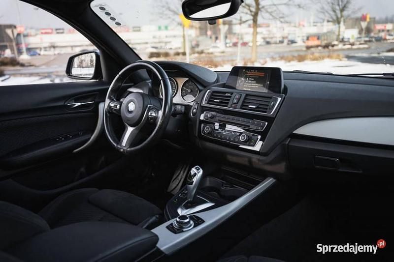 Używany BMW 118 2016 Niebieski Hatchback