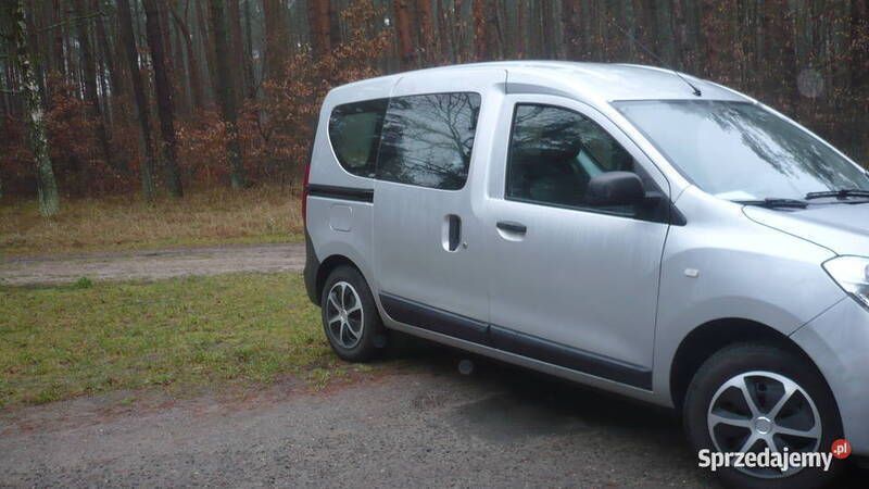 Srebrny Używany 2018 Dacia Dokker Van | 37 900 zł (Dość drogi) - Obraz 1/4