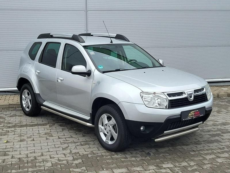 Używany Dacia Duster 107 KM (78 kW) 2013 Srebrny SUV