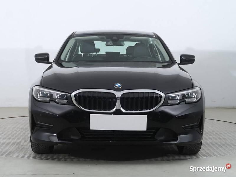 Czarny Używany 2022 BMW 318 Sedan/Limuzyna | 104 999 zł (Uczciwa cena) - Obraz 1/4