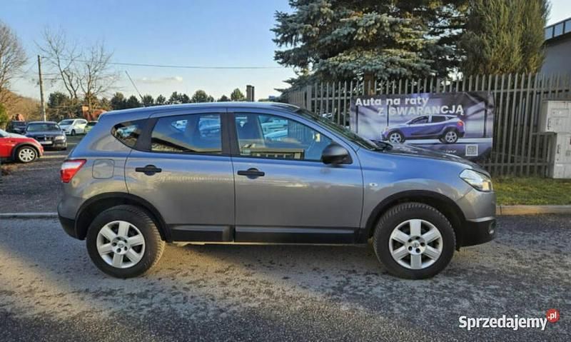 Używany Nissan Qashqai 117 KM (86 kW) 2013 Szary SUV