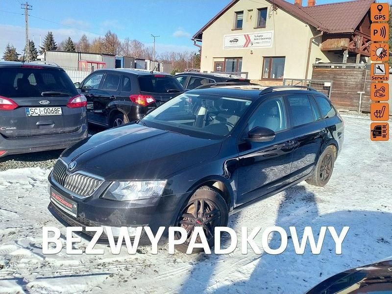 Czarny (metalik) Używany 2015 Skoda Octavia Kombi | 28 900 zł (Super Cena) - Obraz 1/4