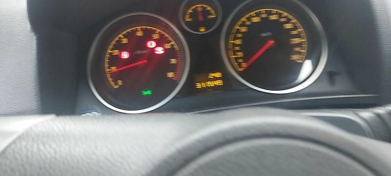 Używany Opel Zafira 2006 Szary Minivan