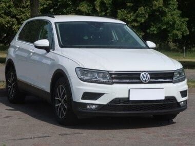 Biały Używany 2018 VW Tiguan SUV | 78 499 zł (Dobra cena) - Obraz 1/4