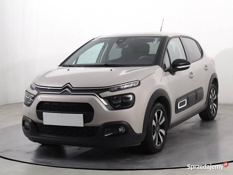 Używany Citroën C3 PureTech 2024 Beżowy Hatchback