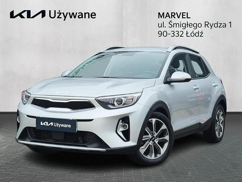 Srebrny Używany 2023 Kia Stonic 2 SUV | 74 500 zł (Dość drogi) - Obraz 1/4