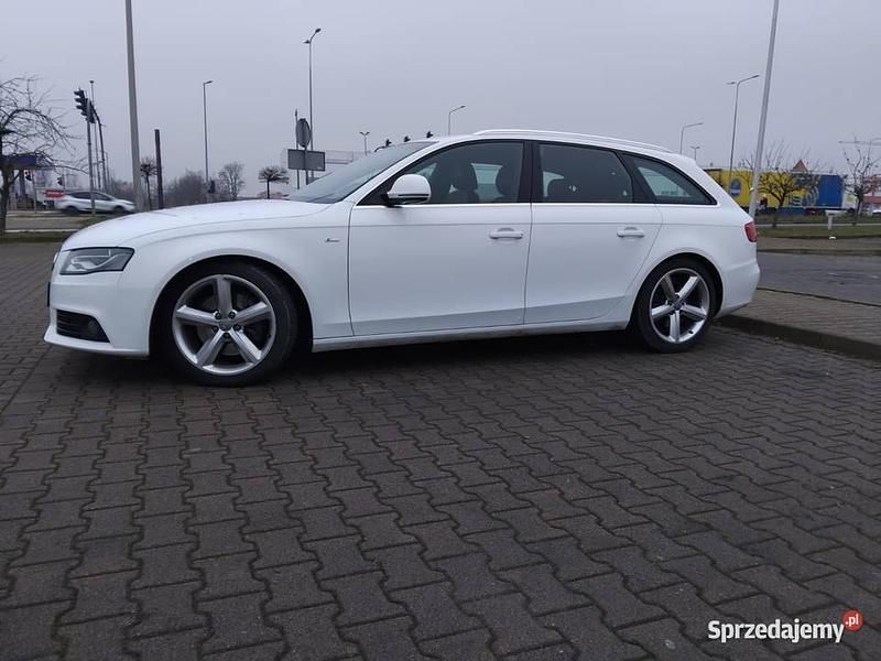 Używany 2009 Audi A4 S-Line | 25 600 zł (Dość drogi) - Obraz 1/4