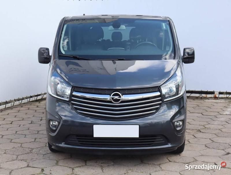 Szary Używany 2018 Opel Vivaro Van | 94 999 zł - Obraz 1/4