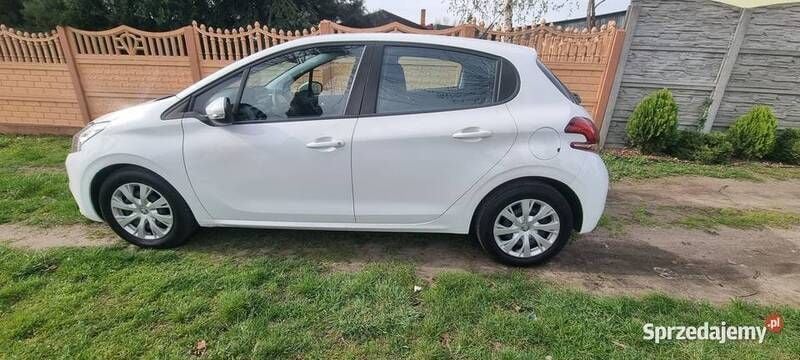 Używany Peugeot 208 2018 Hatchback
