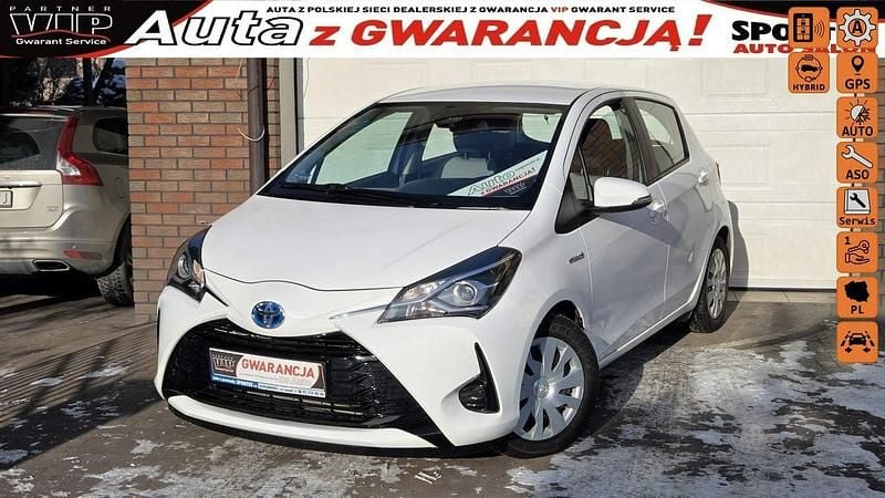 Biały Używany 2019 Toyota Yaris Hybrid Premium Hatchback | 59 900 zł (Super Cena) - Obraz 1/4