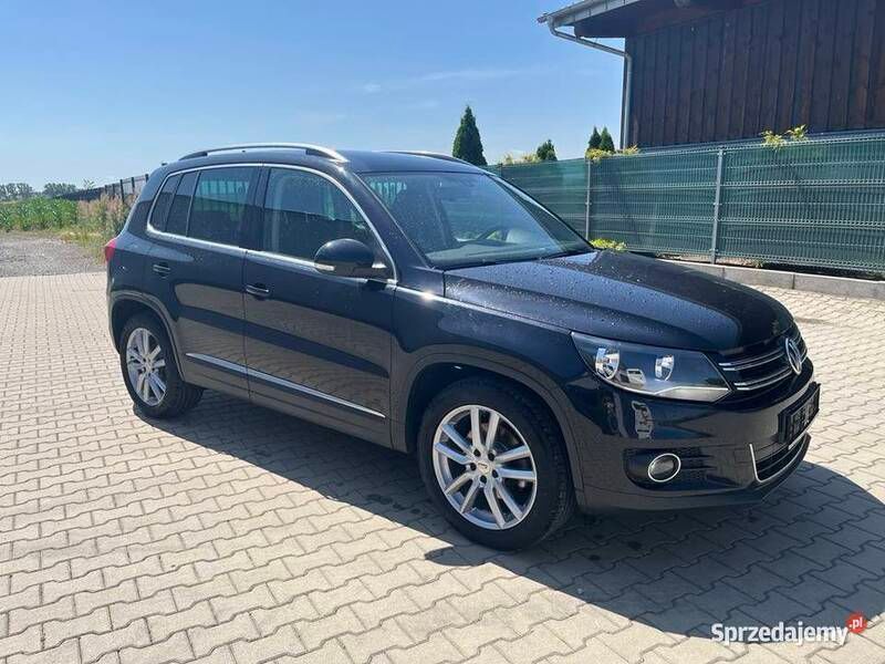 Czarny Używany 2015 VW Tiguan SUV | 46 000 zł (Super Cena) - Obraz 1/4