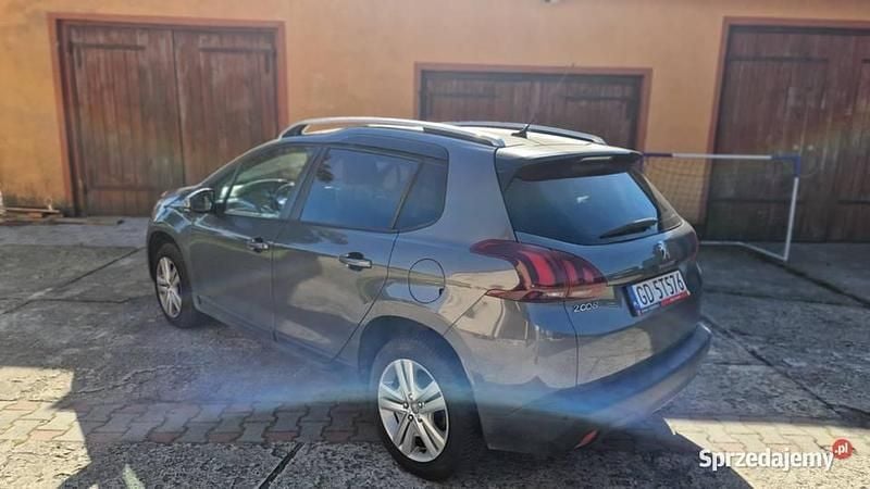 Szary Używany 2018 Peugeot 2008 SUV | 38 800 zł (Dobra cena) - Obraz 1/4