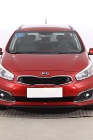 Używany Kia Ceed 135 KM (99 kW) 2016 Czerwony Hatchback
