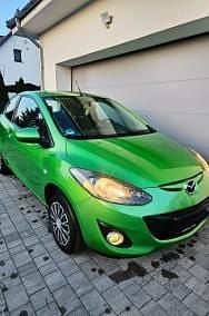 Używany Mazda 2 75 KM (55 kW) 2012 Zielony Hatchback