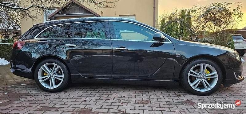 Używany 2016 Opel Insignia Business Innovation | 40 900 zł (Drogi) - Obraz 1/4