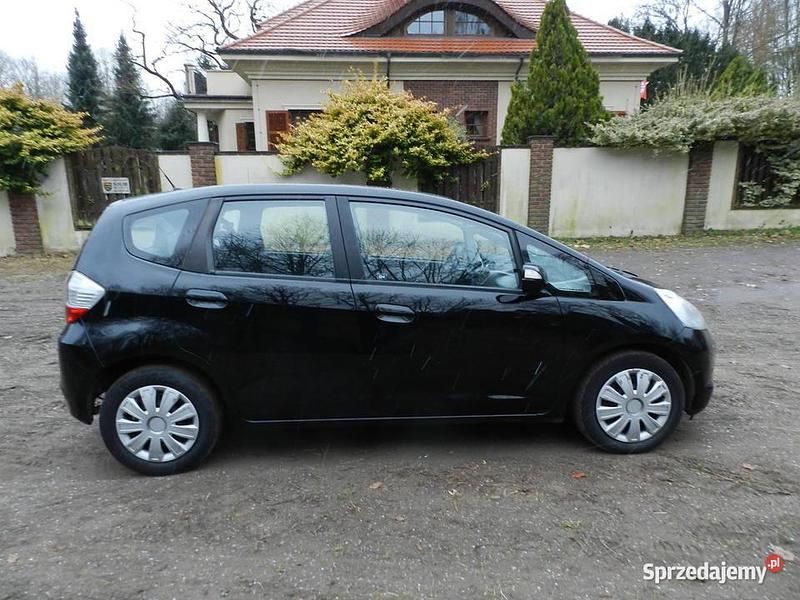 Używany Honda Jazz 2009 Czarny Hatchback
