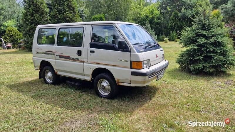 Używany Mitsubishi L300 1993