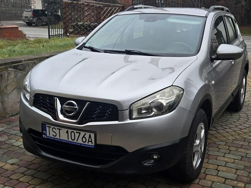 Szary Używany 2011 Nissan Qashqai Acenta SUV | 31 900 zł (Uczciwa cena) - Obraz 1/4