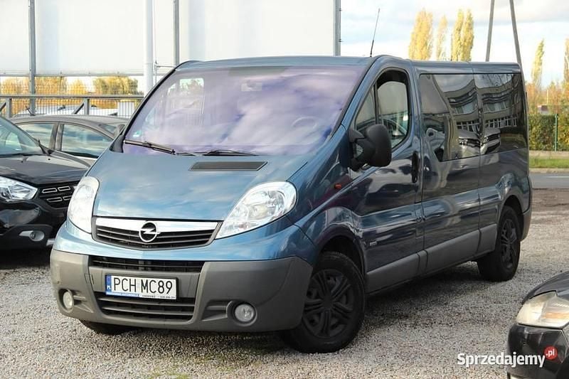Używany Opel Vivaro 2013 Niebieski Minivan