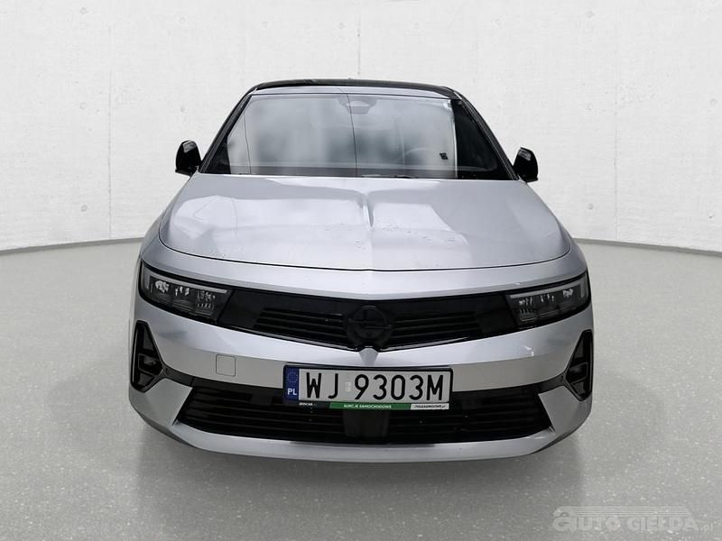 Używany Opel Astra 2024 Srebrny Kombi