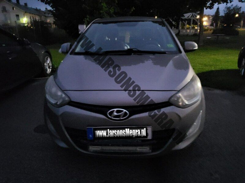 Szary Używany 2012 Hyundai i20 Hatchback | 8100 zł (Super Cena) - Obraz 1/3
