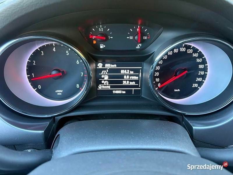 Używany Opel Astra 2016 Szary Hatchback