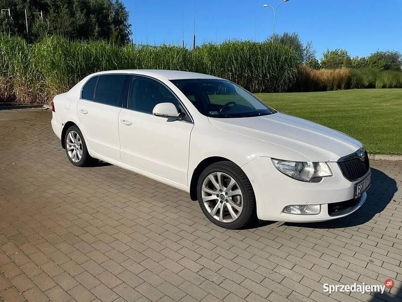 Używany 2012 Skoda Superb | 19 900 zł (Super Cena) - Obraz 1/4