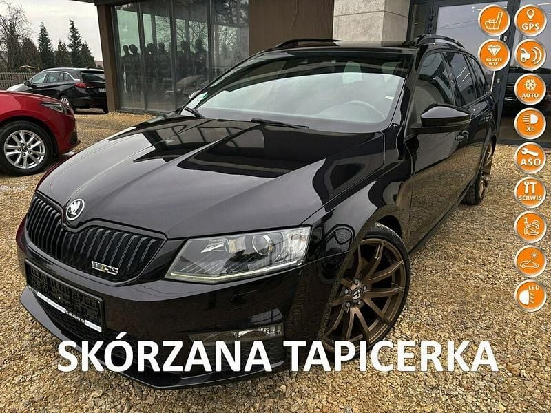 Czarny Używany 2017 Skoda Octavia RS Kombi | 49 999 zł (Uczciwa cena) - Obraz 1/4