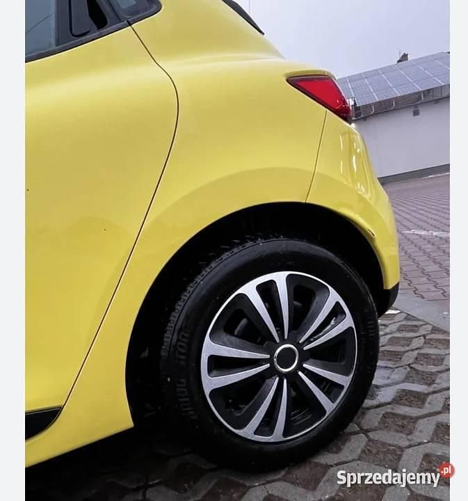 Używany Renault Clio IV 2012 Żółty Hatchback