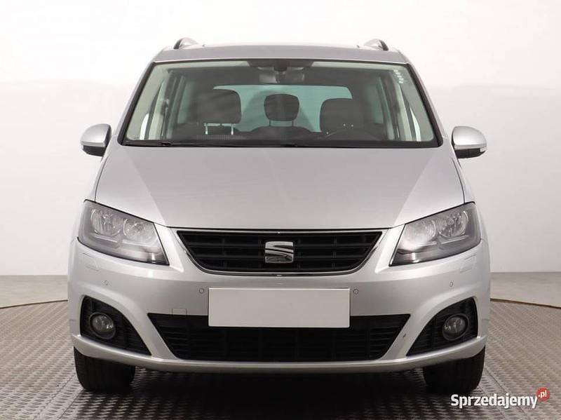 Srebrny Używany 2017 Seat Alhambra Minivan | 55 999 zł (Dobra cena) - Obraz 1/4