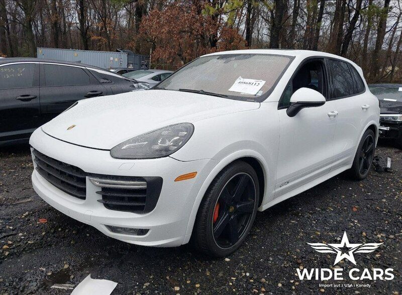 Biały (metalik) Używany 2016 Porsche Cayenne SUV | 62 500 zł - Obraz 1/4