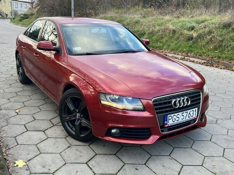 Bordowy Używany 2010 Audi A4 Sedan/Limuzyna | 24 999 zł (Dobra cena) - Obraz 1/4
