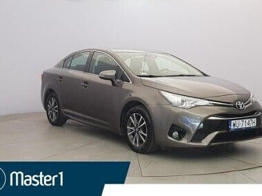 Beżowy Używany 2018 Toyota Avensis Premium Sedan/Limuzyna | 82 850 zł - Obraz 1/4