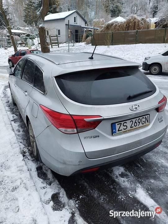 Używany Hyundai i40 136 KM (100 kW) 2015 Srebrny Kombi